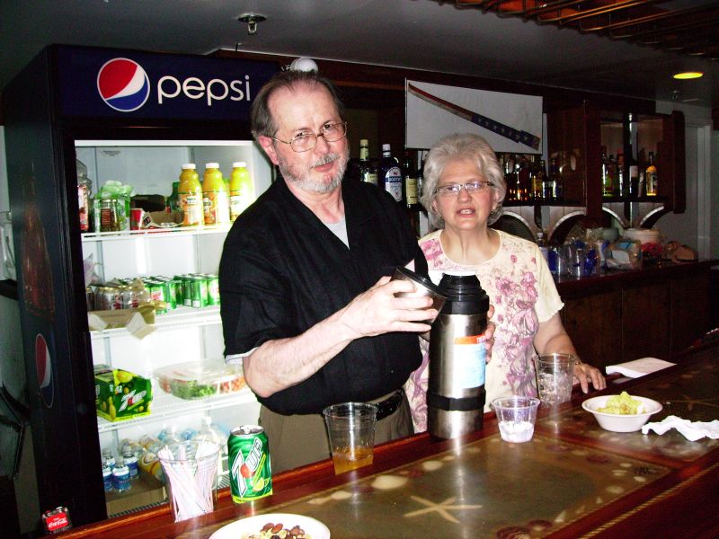 0026-reunion2009-JimandBettyCooper.JPG